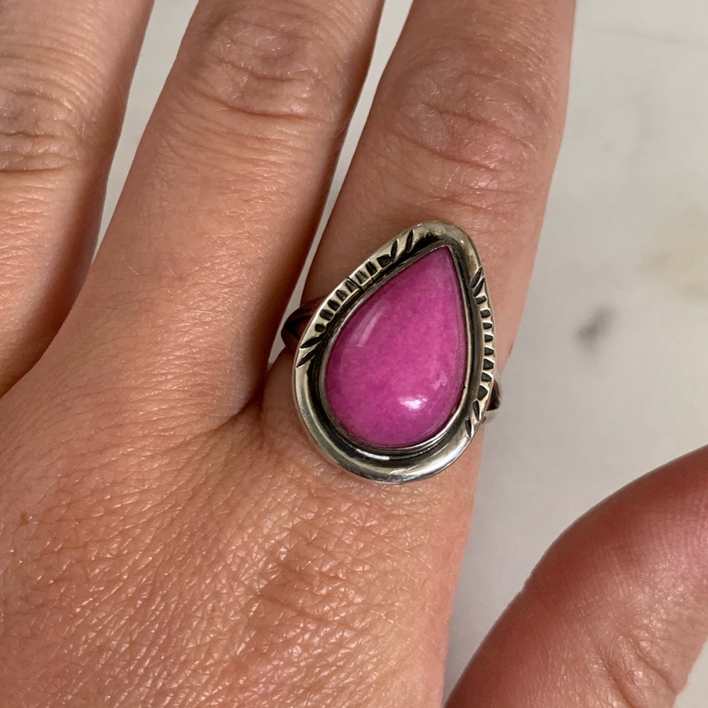 Vintage NAKAI Sterling Silver Pink Gemstone Ring ✨